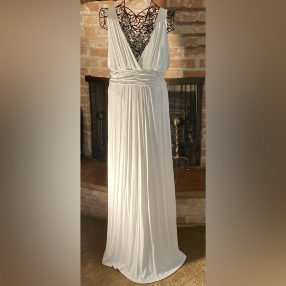 IMAN Chic White Maxi Dress